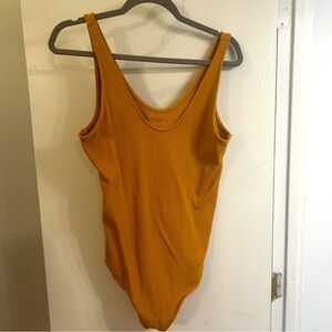 Abercrombie & Fitch ribbed bodysuit